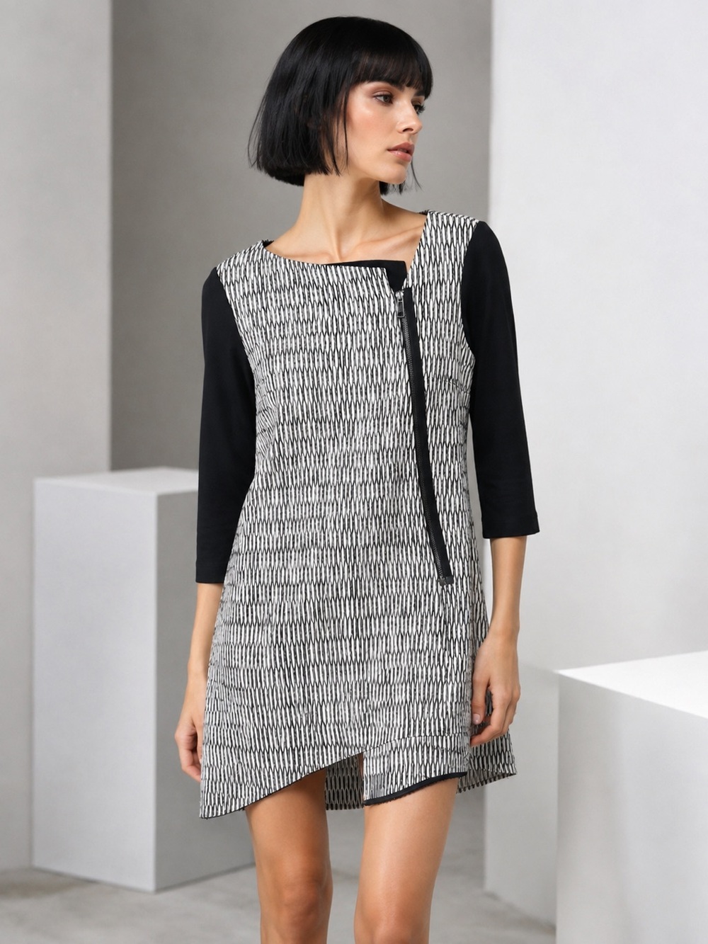 Cop Copine Kill Bill Asymmetric Zip Mini Dress Black White Size 36 US 4